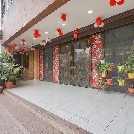 Fabhotel Swarn Banquet Kakarmatha Экстерьер фото