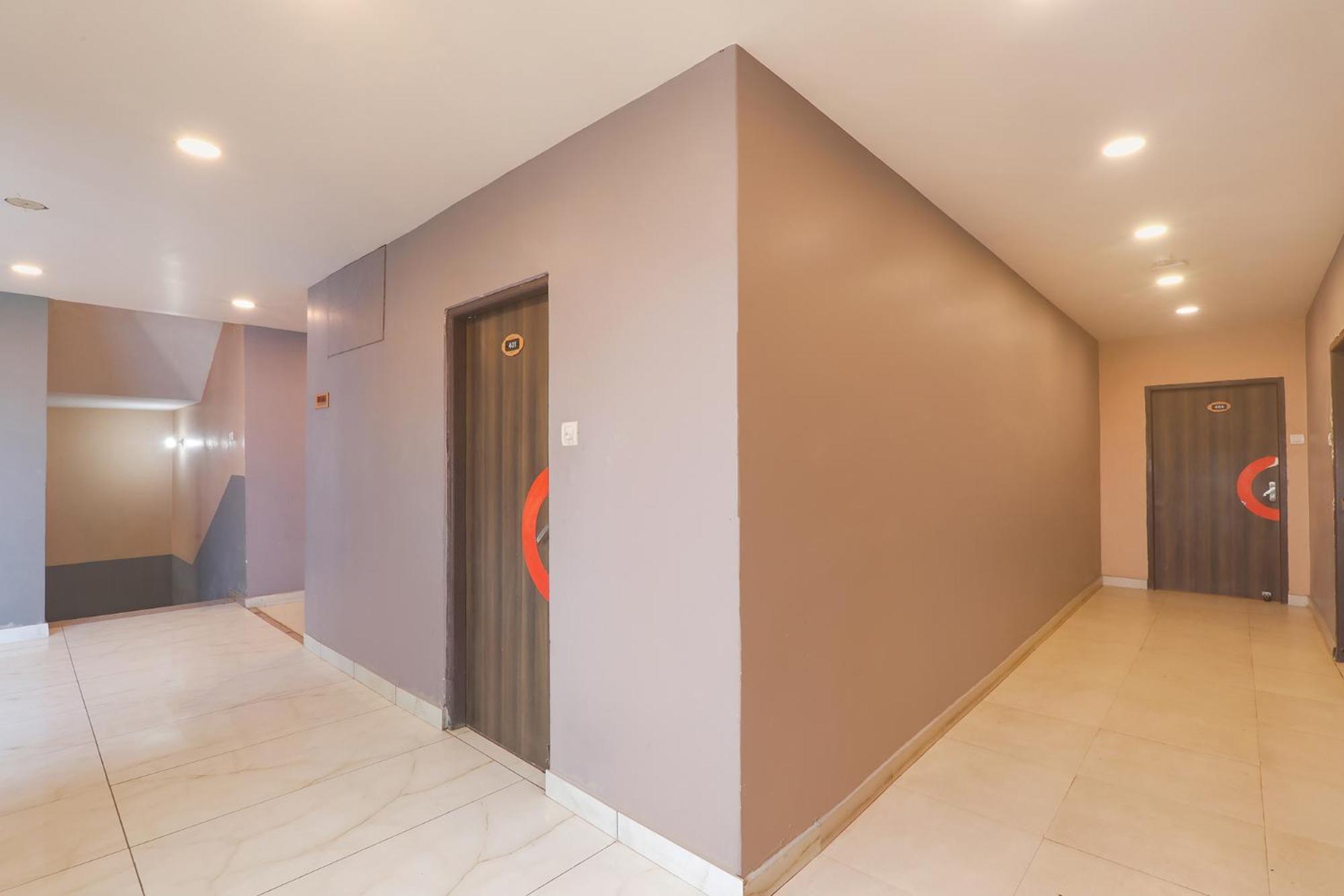 Fabhotel Swarn Banquet Kakarmatha Экстерьер фото