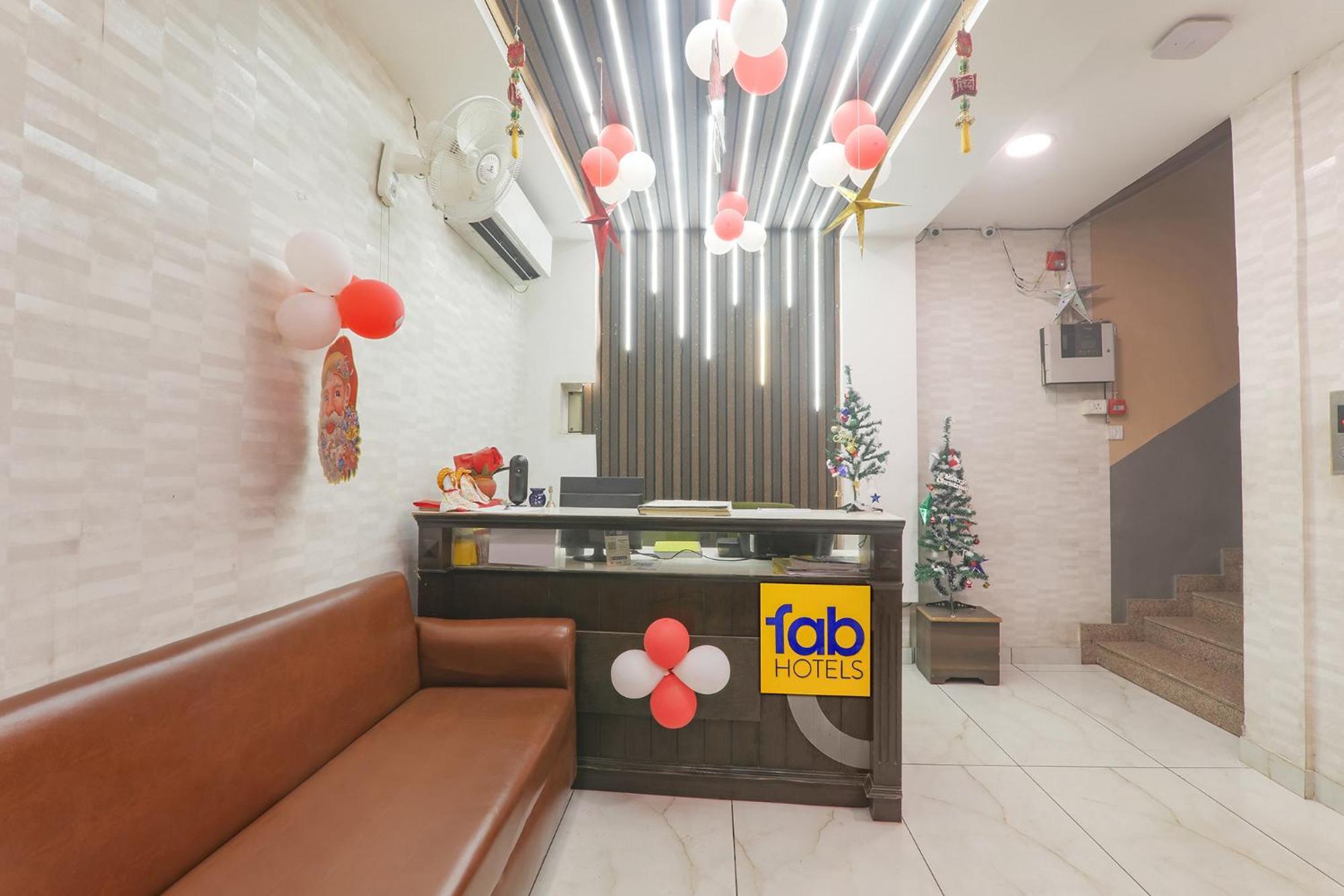 Fabhotel Swarn Banquet Kakarmatha Экстерьер фото